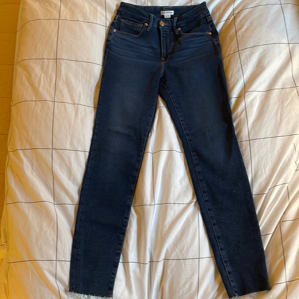GOOD LEGS RAW HEM JEANS